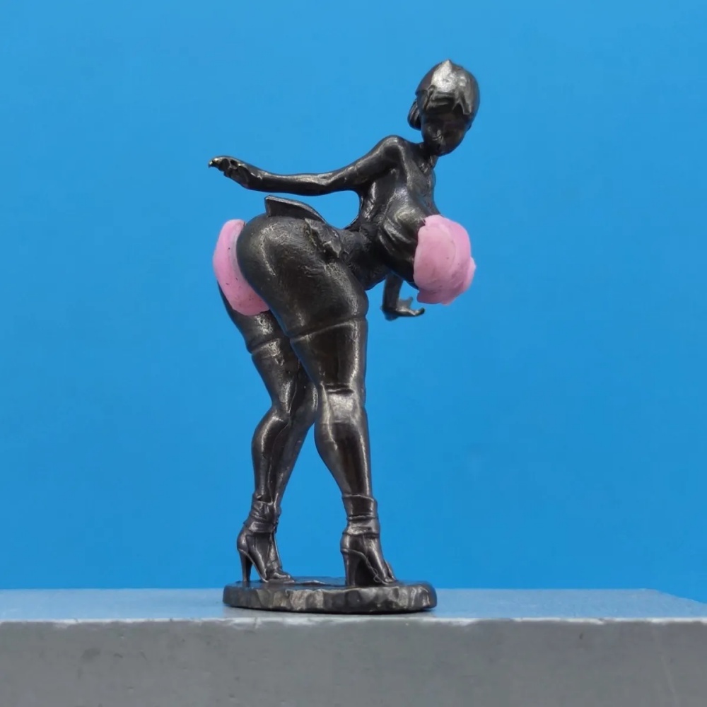 Vintage Fashion Ornaments - Винтажная миниатюрная фигурка из окисленной латуни