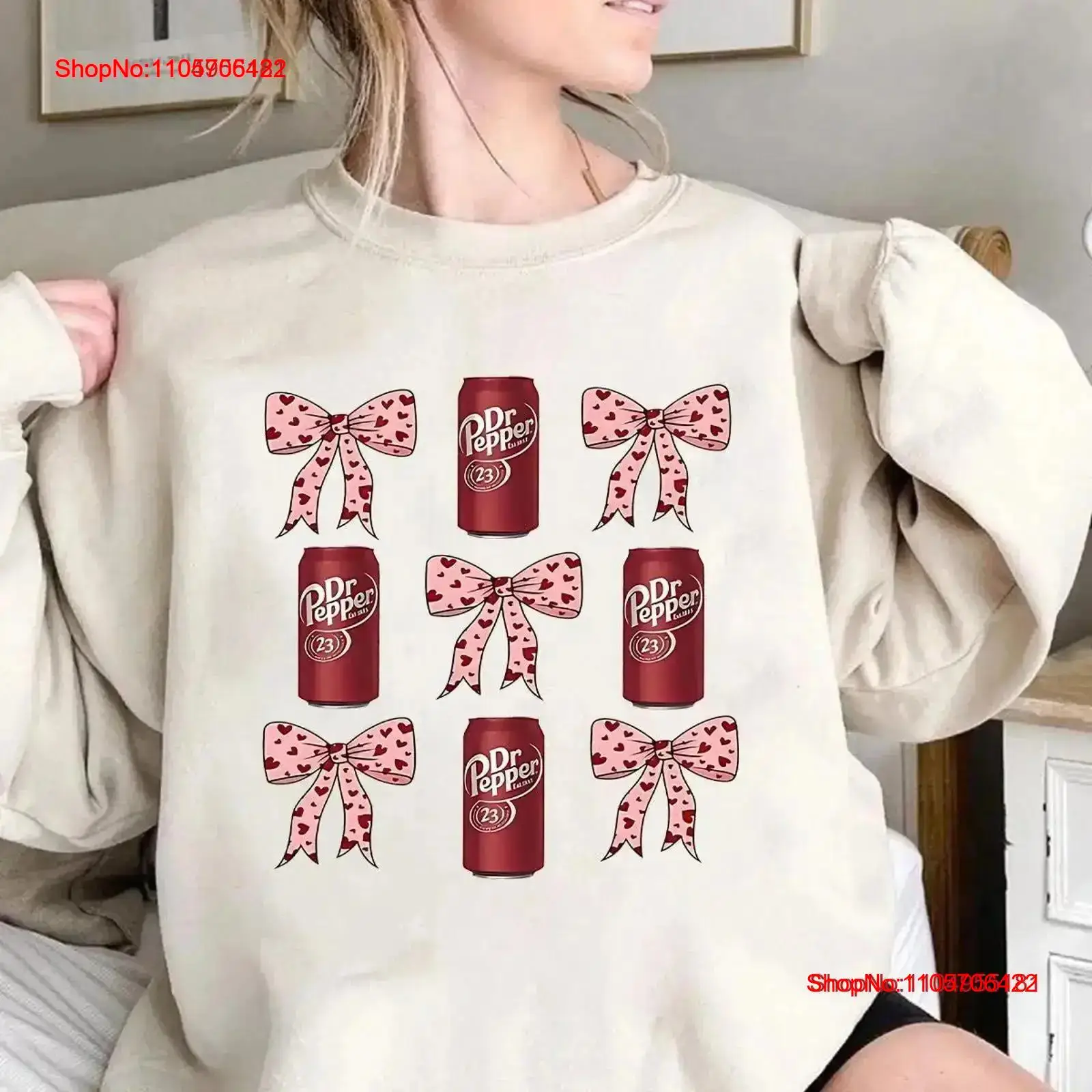 Vintage Fashion Collage - Розовая футболка с леопардовым принтом и