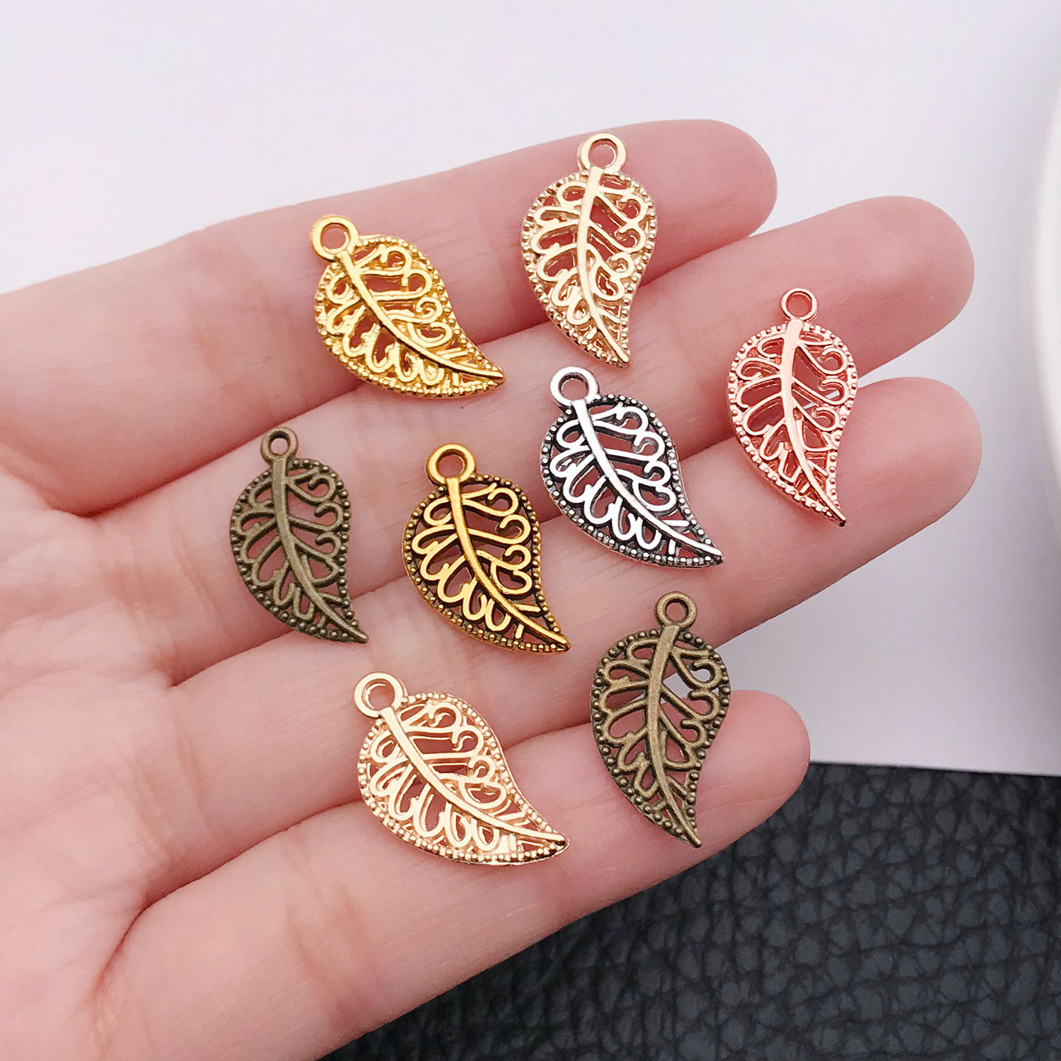 Vintage Fashion Ornaments - 50/210 шт. шестицветные подвески из сплава